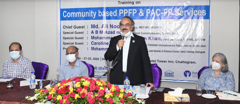 প্রশিক্ষণে অভিমত-স্বাস্থ্যকর্মীদের সার্ভিস নির্ভর হতে হবে- স্বাস্থ্য শিক্ষা বিভাগের সচিব