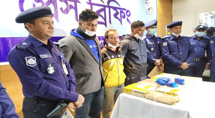 ১ লাখ ৪৬ হাজার পিস ইয়াবাসহ ৩ জন গ্রেফতার