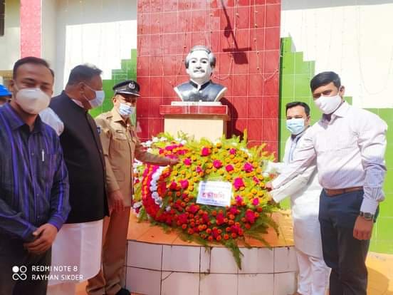 বঙ্গবন্ধুর জন্মশতবার্ষিকীতে লোহাগাড়ায় শ্রদ্ধা নিবেদন, র‍্যালী ও আলোচনা সভা 