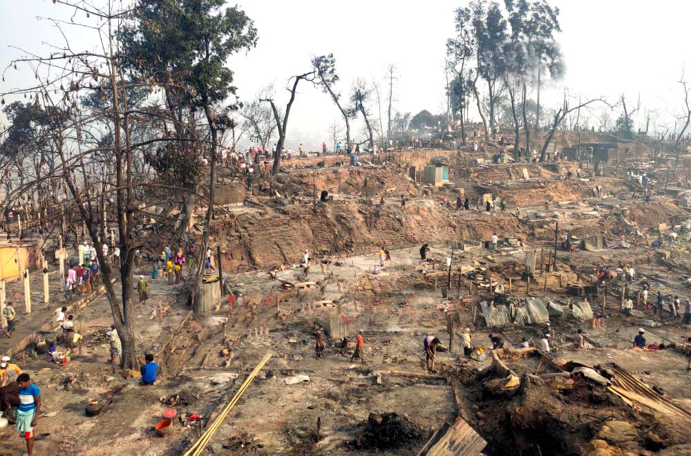এখনো নিখোঁজ শিশুসহ ৪শ রোহিঙ্গা