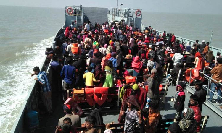 ২ হাজার ২৬০ রোহিঙ্গা নিয়ে ভাসানচরের পথে ৬ জাহাজ