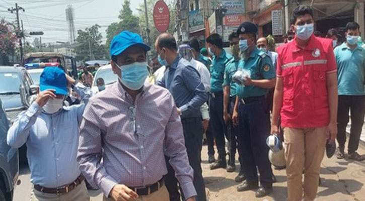 মাস্ক ব্যবহার করতে চট্টগ্রাম জেলা প্রশাসকের প্রচারণা