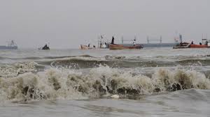 ঘূর্ণিঝড় মোকাবেলায় চট্টগ্রাম জেলা প্রশাসনের প্রস্তুতি