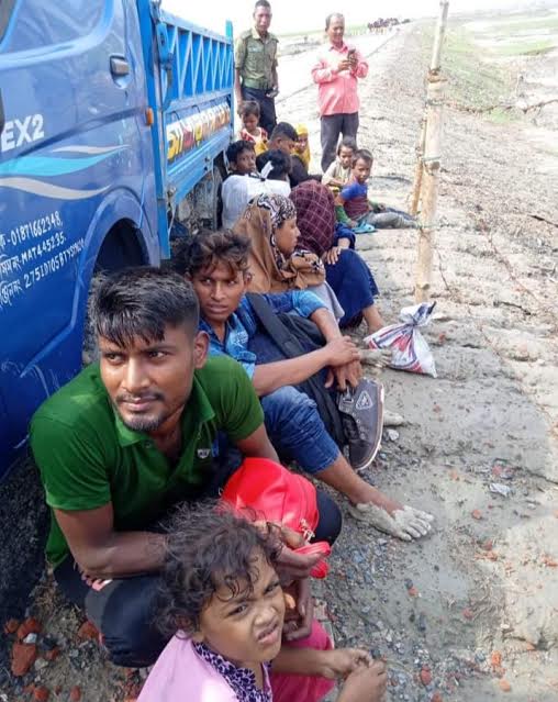 মীরসরাইয়ে ১৪ রোহিঙ্গা আটক