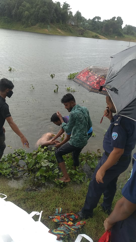 রাঙামাটির কাপ্তাই হ্রদ থেকে অজ্ঞাত যুবকের  মরদেহ উদ্ধার