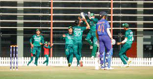  শ্বাসরুদ্ধকর ম্যাচে শেষ বলে ভারতকে হারালো পাকিস্তান