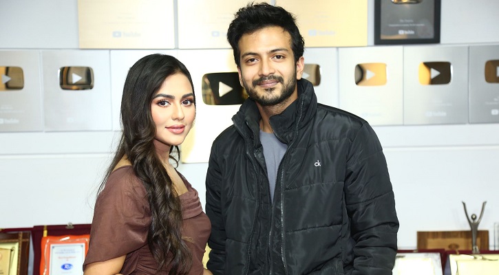  নুসরাত ফারিয়ার নায়ক ইয়াশ রোহান 