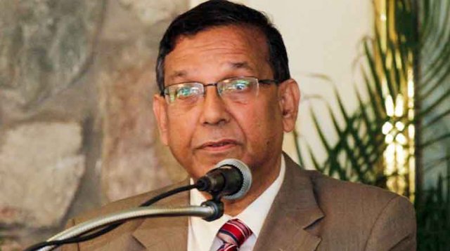 দক্ষ জনবল না থাকায় এনআইডিতে কিছু ভুল হচ্ছে: আইনমন্ত্রী