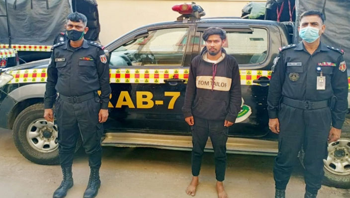 হাটহাজারীতে অপহৃত কিশোরী উদ্ধার, অপহরণকারী আটক