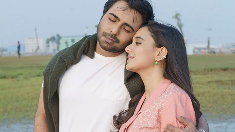 নায়ক হয়েও কেন পার্শ্বচরিত্রে অপূর্ব!
