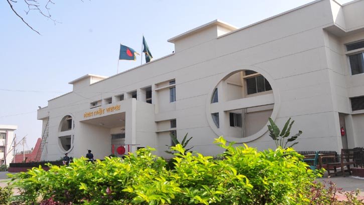 চট্টগ্রাম কারাগারের অসুস্থ হয়ে দুই হাজতির মৃত্যু