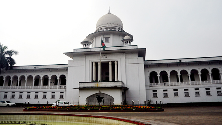 র‌্যাগ ডে’র নামে অশ্লীলতা বন্ধের নির্দেশ হাইকোর্টের
