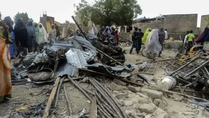 নাইজেরিয়ার ক্যামেরুন সীমান্তে জঙ্গি হামলায় নিহত ৫০