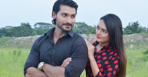 পদ্মা সেতু নিয়ে সিনেমা ‘পদ্মার বুকে স্বপ্নের সেতু’