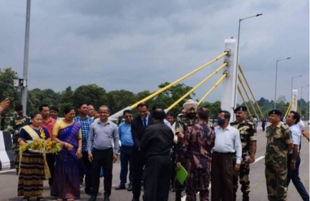 ফেনী নদীর পানি উত্তলন স্থানে বাংলাদেশ-ভারতের যৌথ প্রতিনিধিদল