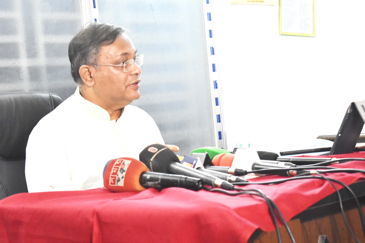 কপর্দকহীন ও উদ্ভ্রান্তের মত কথা বলা বিএনপি’র মজ্জাগত হয়ে গেছে : তথ্য ও সম্প্রচার মন্ত্রী