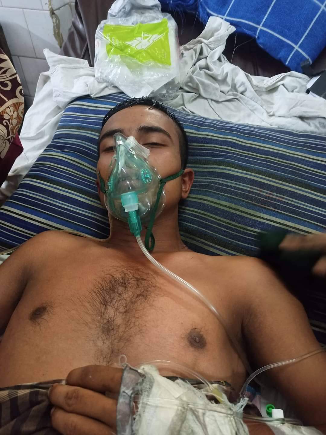 ছুরিকাঘাতে আহত সাতকানিয়ার রিকশা চালকের মৃত্যু