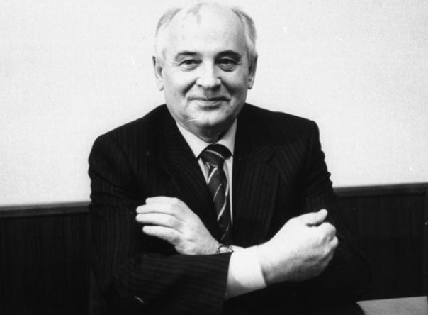 সোভিয়েত নেতা মিখাইল গর্বাচেভ আর নেই