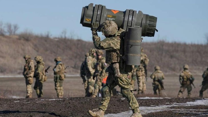 রাশিয়ার সেনা ঘাঁটিতে ইউক্রেনের হামলা