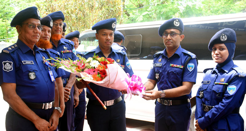 রাঙামাটিতে নতুন পুলিশ সুপার মীর আবু তৌহিদ যোগদান