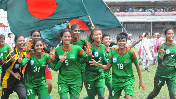 বেতন বাড়ছে নারী ফুটবলারদের