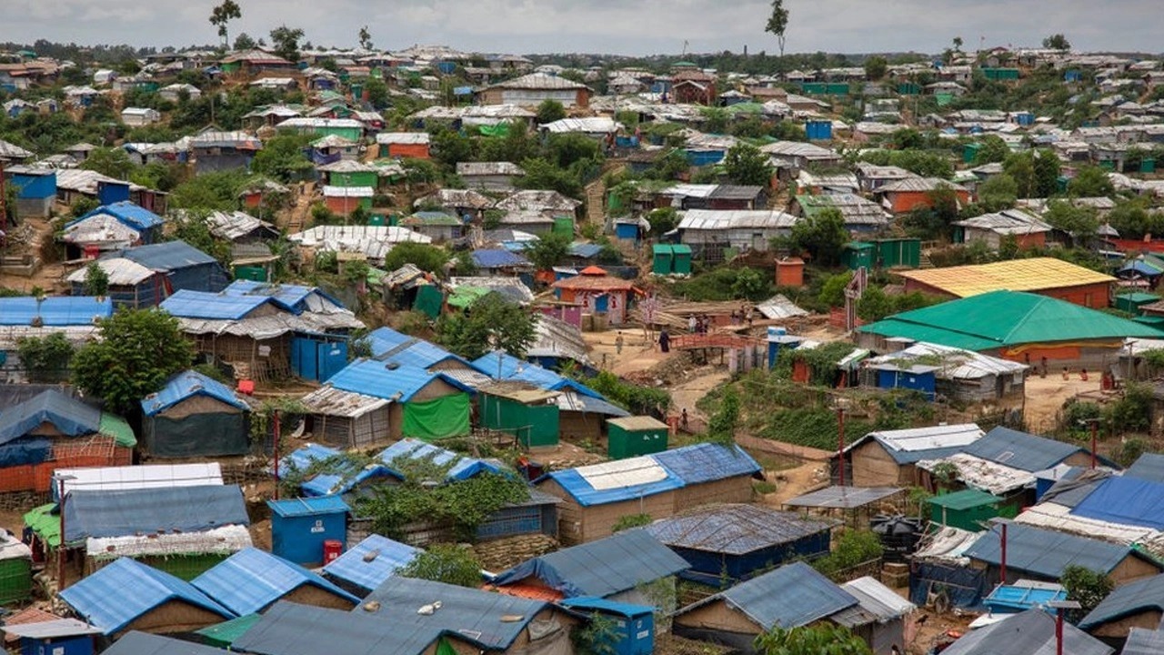 আরসা আরএসও’র গোলাগুলিতে উত্তপ্ত রোহিঙ্গা ক্যাম্প 