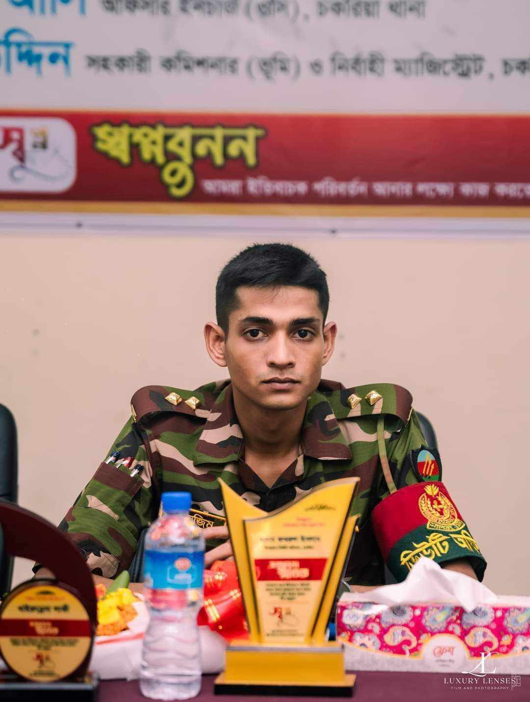 চকরিয়ায় ডাকাতের গুলিতে সেনা কর্মকর্তা নিহত