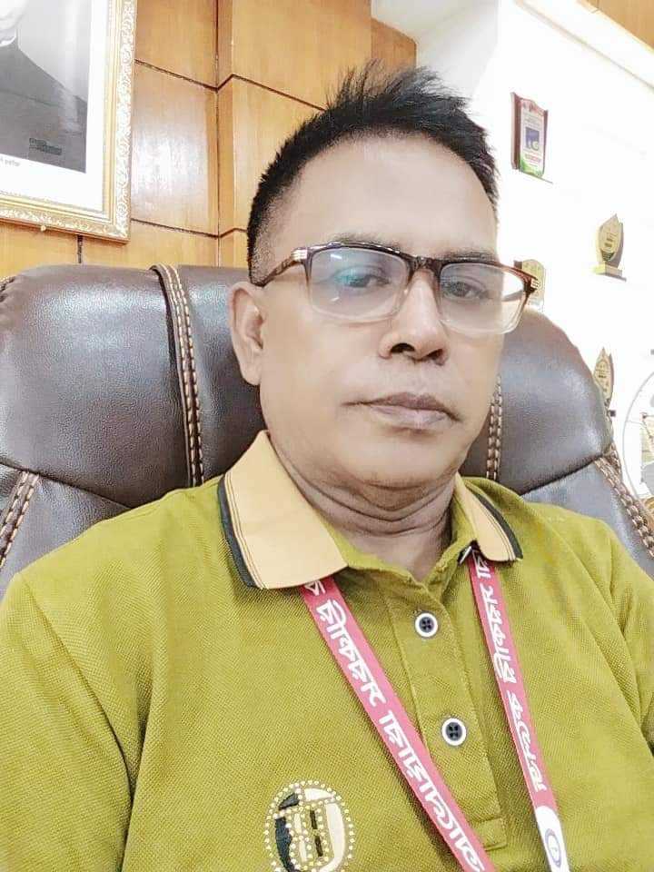 আনোয়ারা সরকারি কলেজের অধ্যক্ষকে চেয়ারে বসতে দিচ্ছে না : দুর্নীতিগ্রস্থ  শিক্ষকরা 