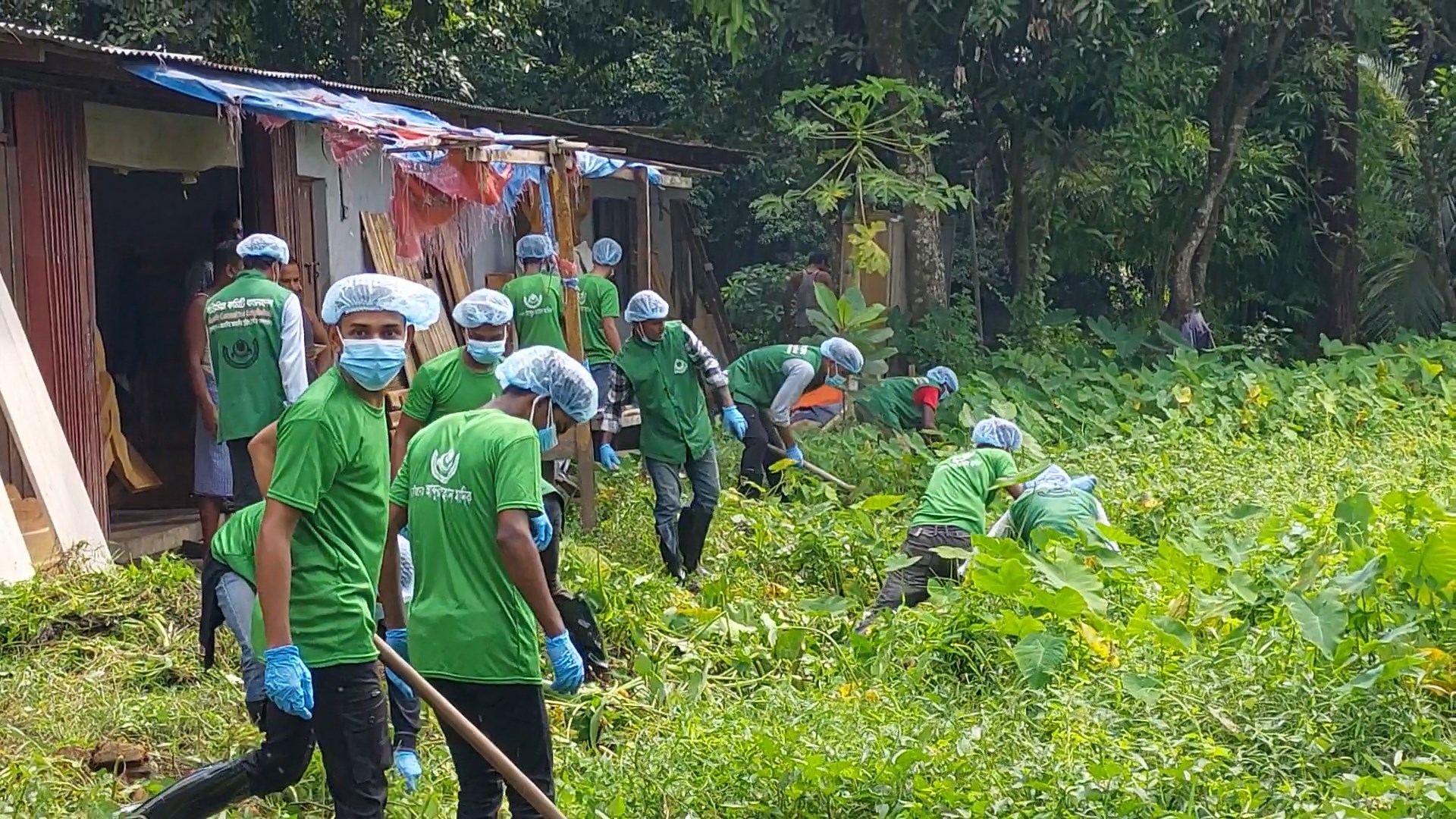 ফটিকছড়িতে ডেঙ্গু প্রতিরোধে পরিষ্কার পরিচ্ছন্নতা অভিযান