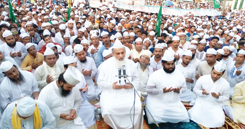 সৈয়দ গোলামুর রহমান মাইজভান্ডারীর খোশরোজ শরীফ উদযাপিত
