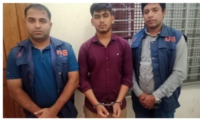 চট্টগ্রামে নবীকে নিয়ে কটুক্তি , যুবক গ্রেফতার
