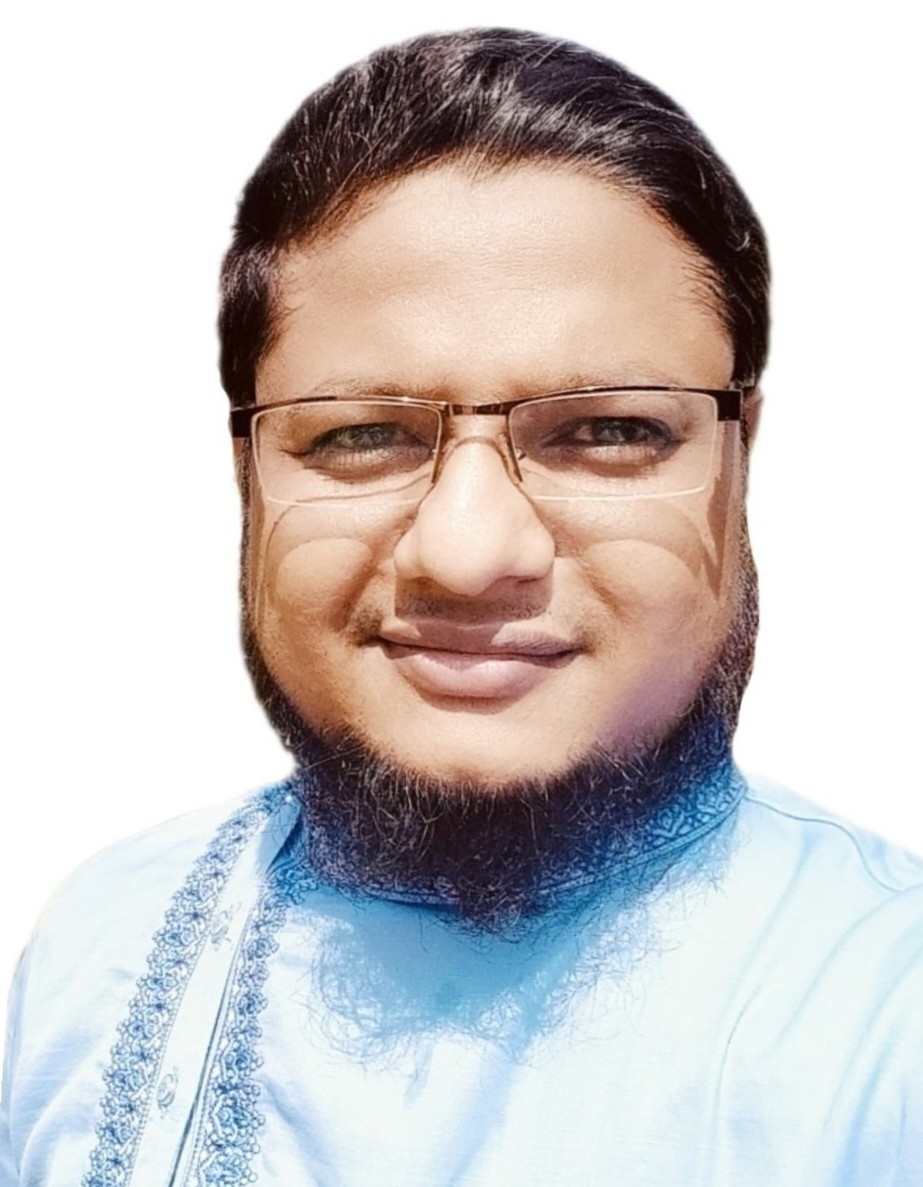 নৌকা চড়ে 