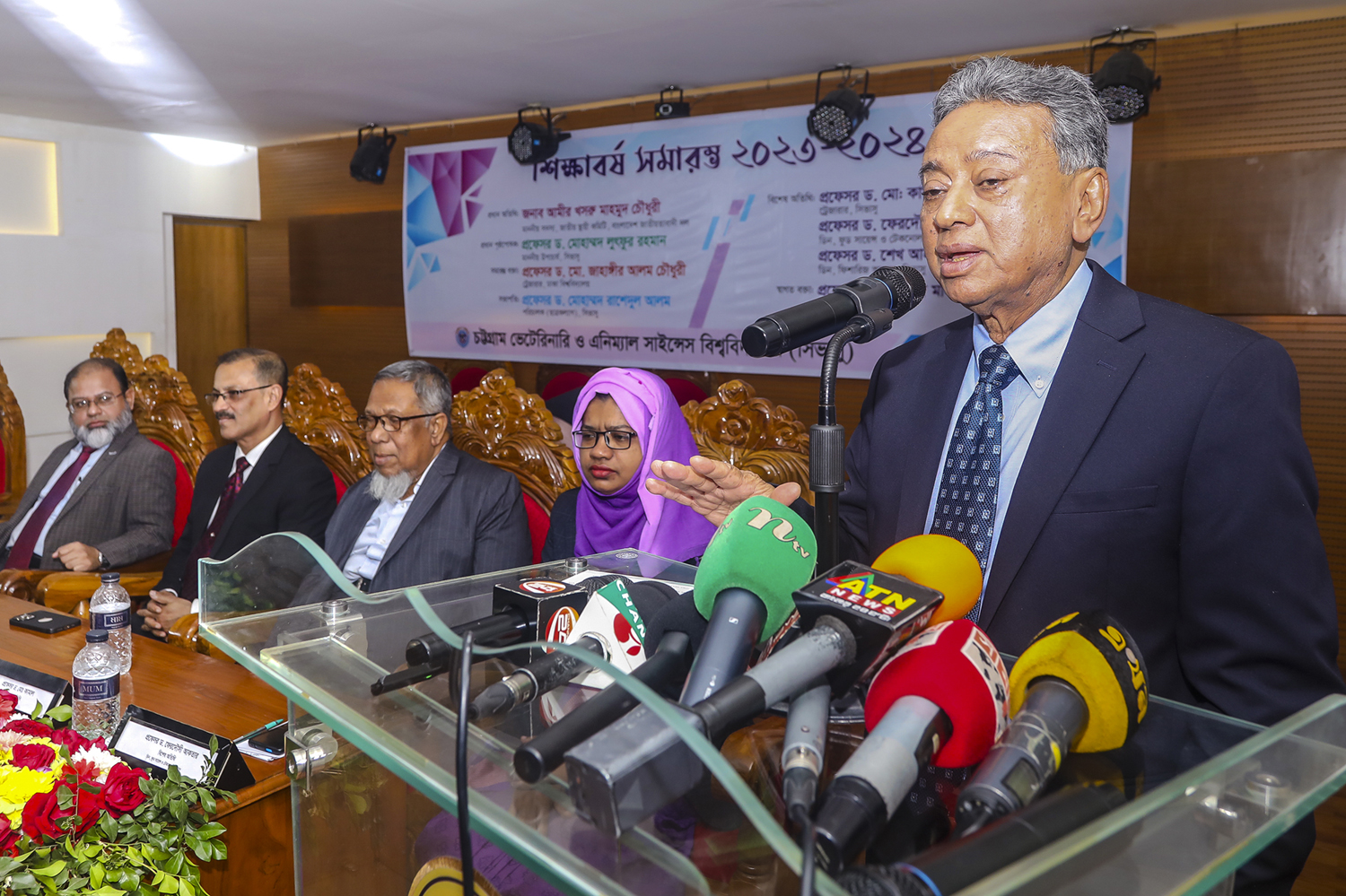 ‘নতুন বাংলাদেশ গড়ার জন্য নতুন প্রজন্মকে এগিয়ে আসতে হবে’-  আমীর খসরু 
