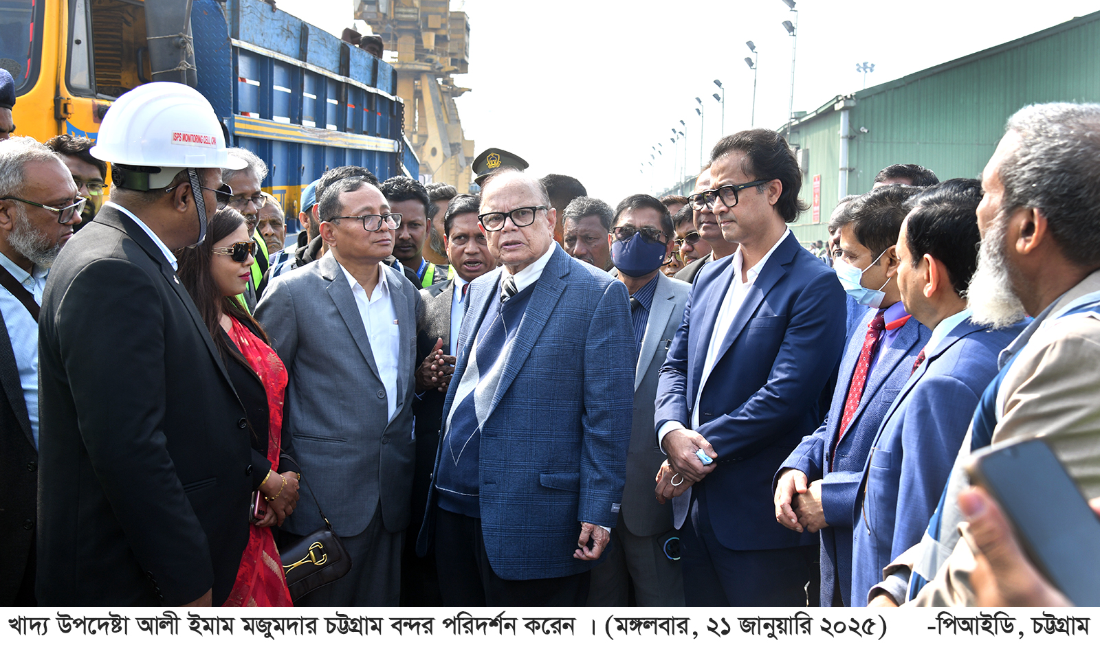 বাণিজ্যকে আমরা রাজনীতির সাথে মিলাচ্ছি না, খাদ্য উপদেষ্টা