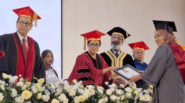 সুন্দর ভবিষ্যতের জন্য পরিবেশের সুরক্ষা করতে হবে, পরিবেশ উপদেষ্টা
