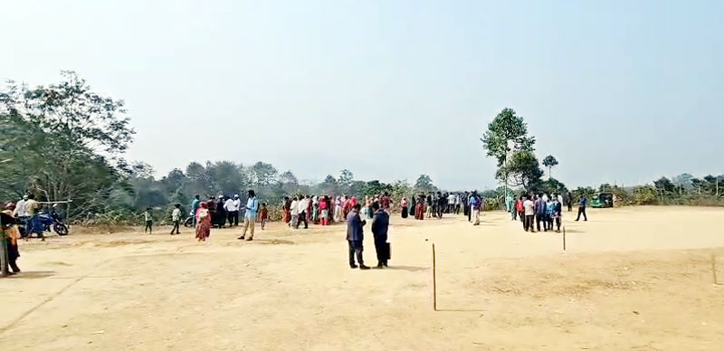 রাঙামাটিতে কয়েকশো পরিবারকে পুনর্বাসন না করে আঞ্চলিক পরিষদের ভবন নির্মাণ! স্থানীয়দের বিক্ষোভ