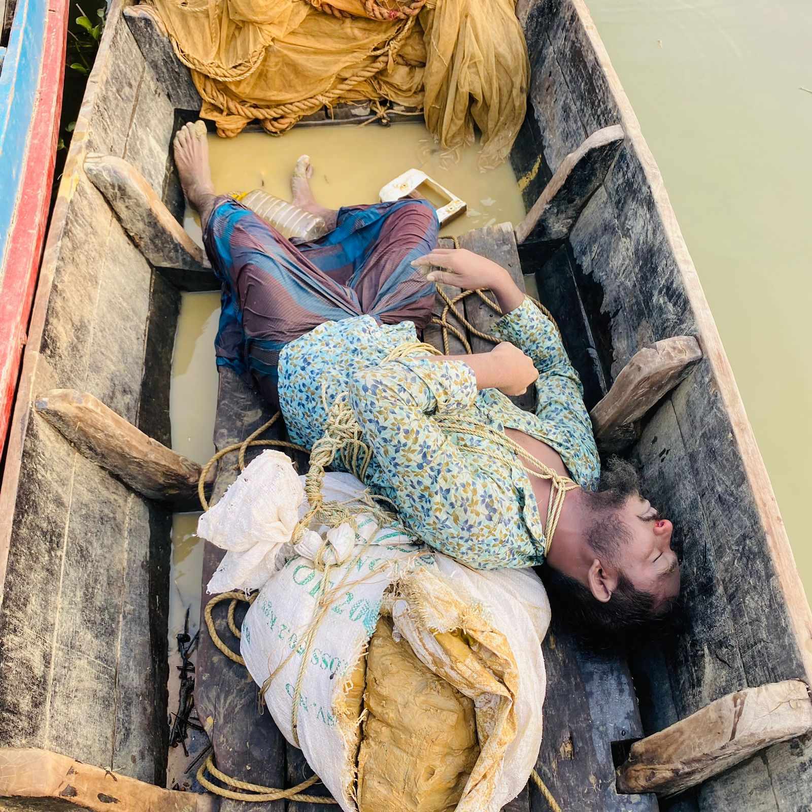 কাপ্তাই হ্রদ থেকে বস্তা বাঁধা যুবকের মরদেহ উদ্ধার