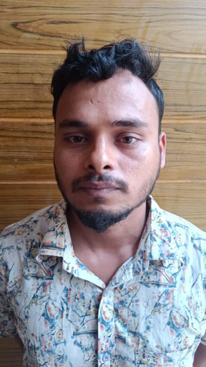 আনোয়ারায় থেকে চুরি হওয়া মোটরসাইকেল মহেশখালী থেকে উদ্ধার, আটক ১