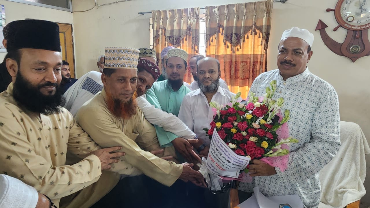 নেছারিয়া মাদ্রাসার এডহক কমিটির পরিচিতি সভা অনুষ্ঠিত