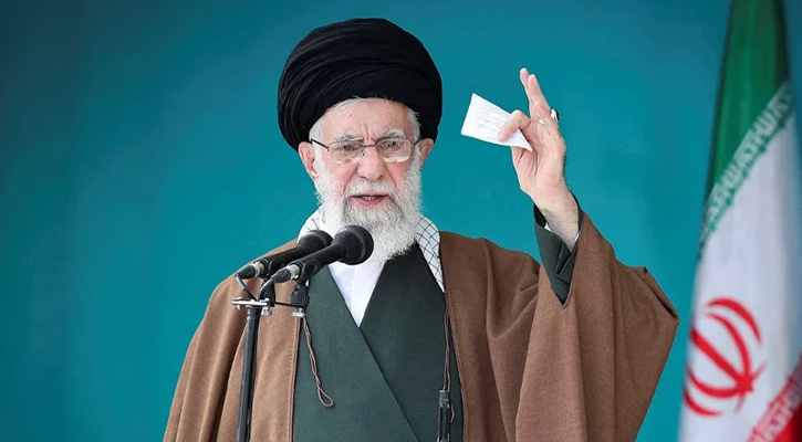 ইরান কখনোই আপস করবে না: খামেনি