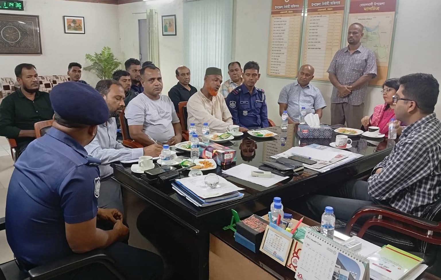 বোয়ালখালীতে সড়কে যানজট, যাত্রী হয়রানী রোধে কঠোর প্রশাসন 