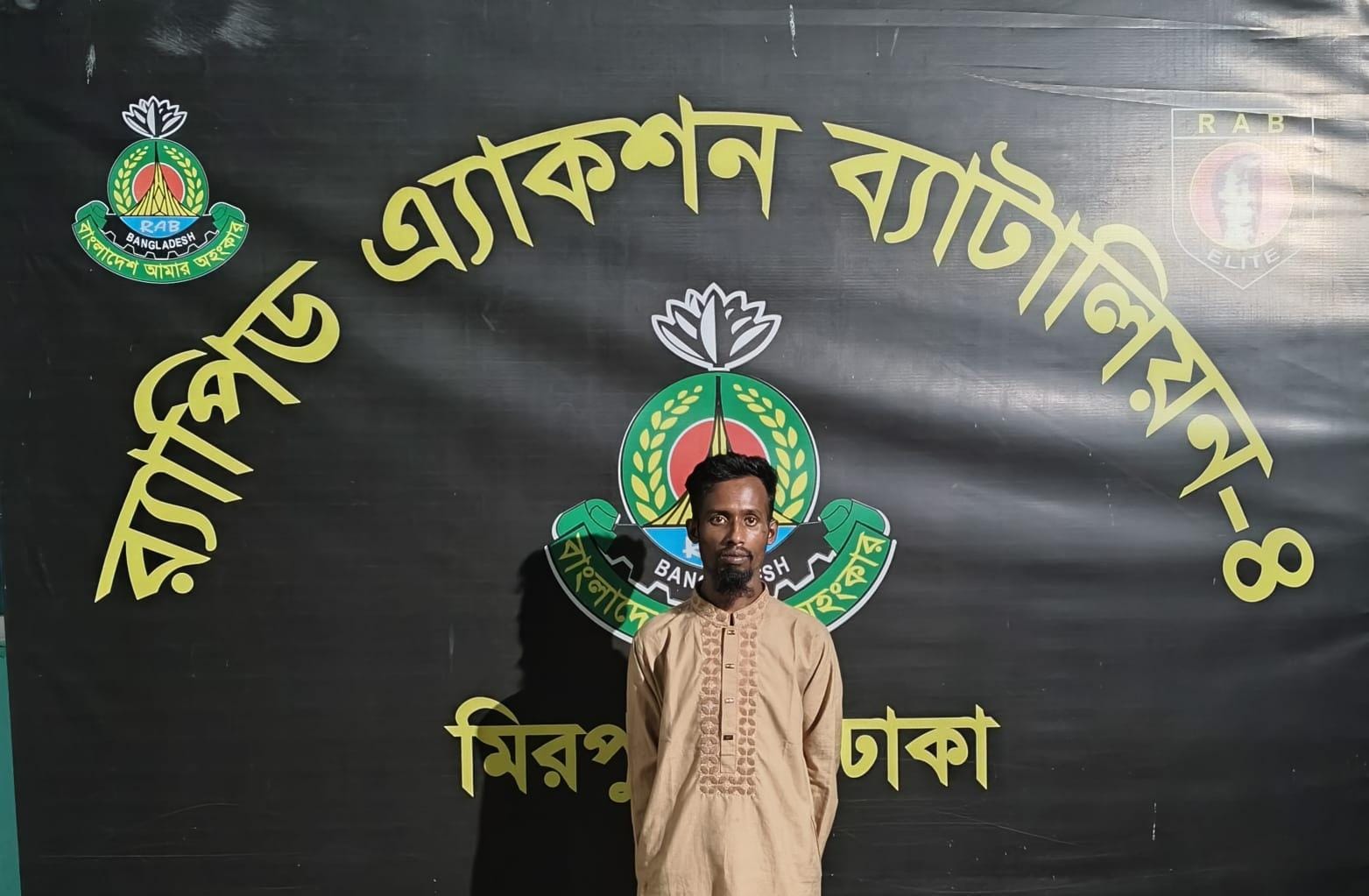 কক্সবাজার মহাসড়কে বাস চাপায় ১১ যাত্রী হত্যার ঘাতক চালক গ্রেফতার 