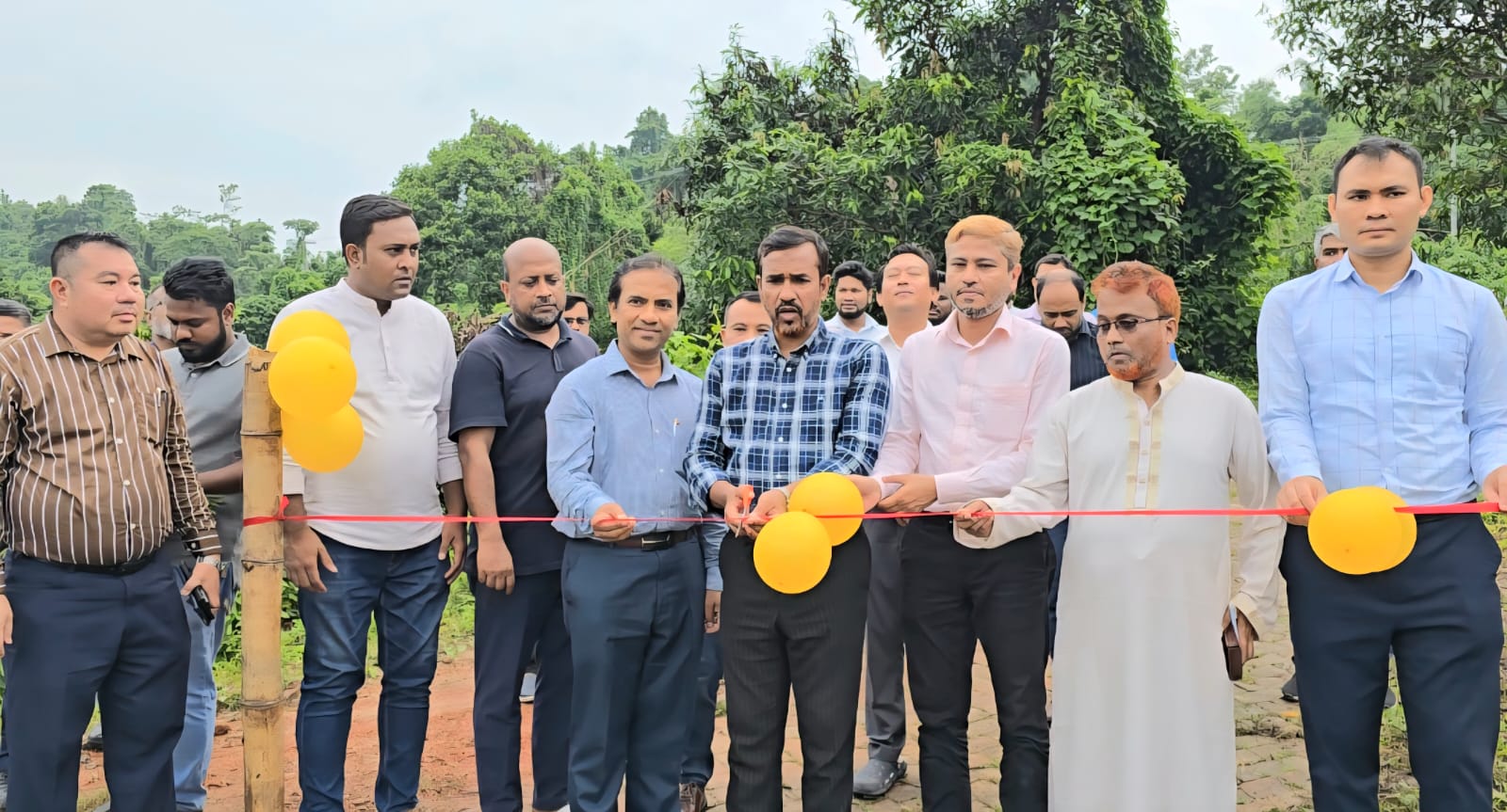 রাবি-প্রবির ছাত্র হোষ্টেল নির্মাণকাজ উদ্বোধন করলেন ভিসি