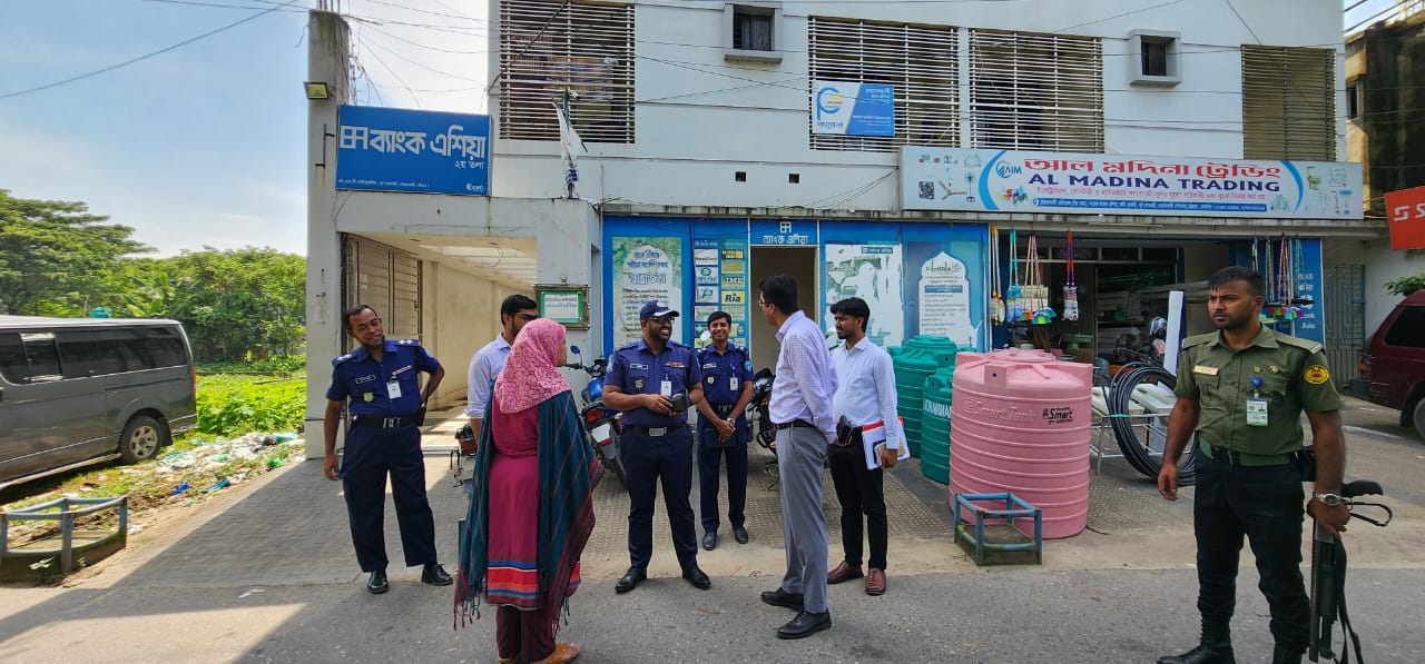 অনুমোদন ছাড়াই চিকিৎসাসেবা, লাখ টাকা জরিমানা