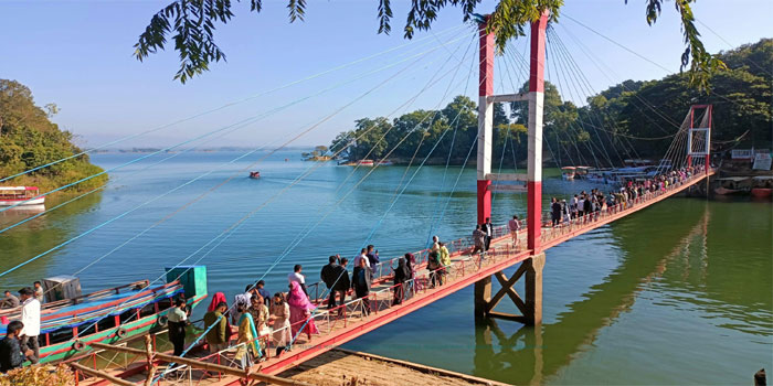 রাঙামাটিতে রাজপরিবারের বাসায় ঢুকে সন্ত্রাসীদের হুমকি !