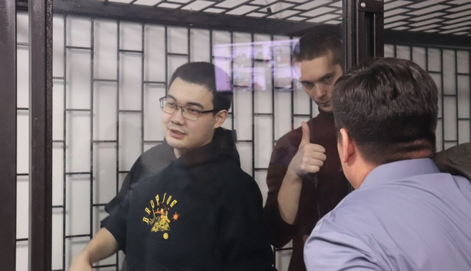 কিরগিজস্তানে ২ সাংবাদিকের কারাদণ্ড