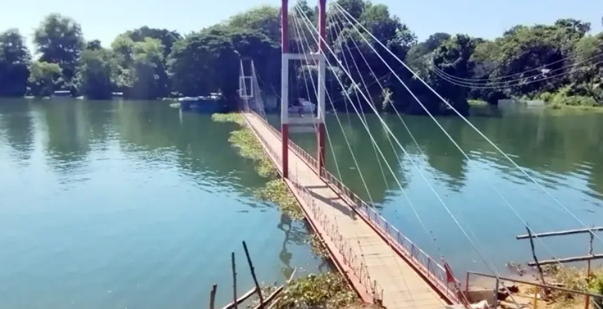 ৩ মাস পর ভেসে উঠলো রাঙ্গামাটির ঝুলন্ত সেতু, কাল থেকে উন্মুক্ত