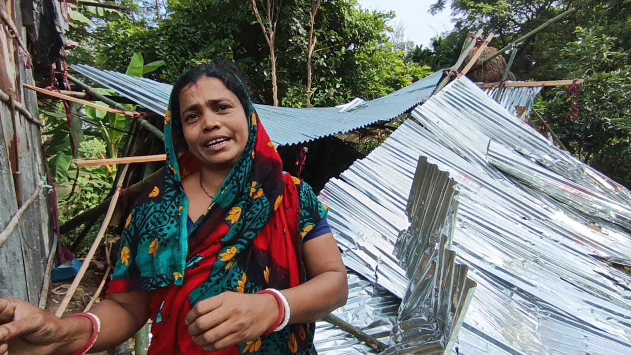 চন্দনাইশে প্রতিবন্ধির বসতঘর ভাংচুর ও মারধরের অভিযোগ 