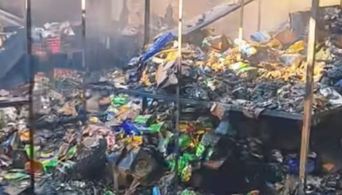 পেকুয়ায় গোডাউনে আগুন, ব্যবসায়ীর ৭০ লাখ টাকার ক্ষতি