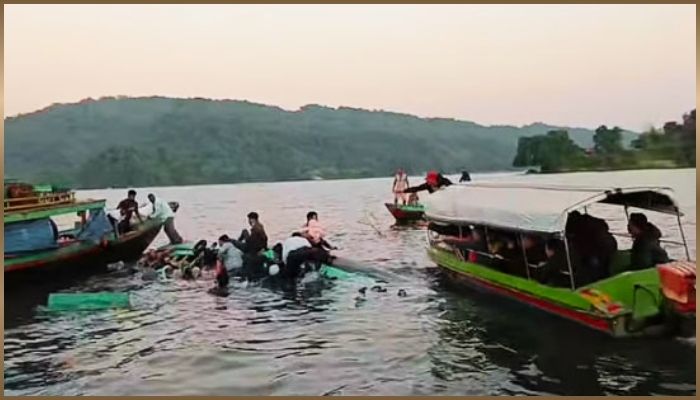 কাপ্তাই হ্রদে নৌযান উল্টে যাওয়ার নেপথ্যে যা জানা গেল